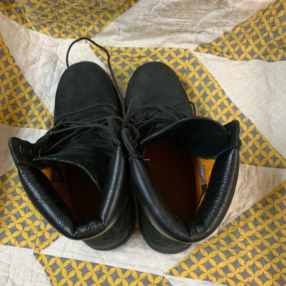 Black timberlands - Picture 5 of 10